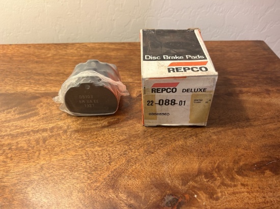Repco DELUX Automotive Disc Brake Pad Set 088-0696D