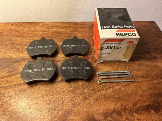 Repco Automotive DELUX Disc Brake Pad Set 22-061-01