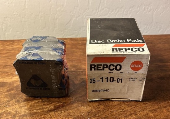 Repco Automotive DELUX Set 25-110-01 Brake Pad Set