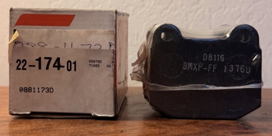 Pack Of 4 Repco Deluxe Brake Pads 22-174-01 088-1173D DB116