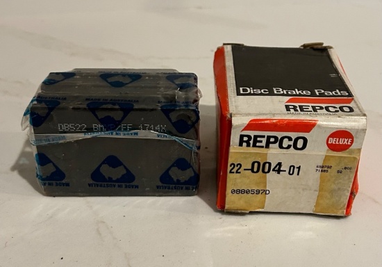 New In Box Repco 22-004-01 Deluxe Disc Brake Pad Kit