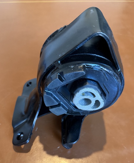 Engine Motor Mount Rubber Bushing Steel Bracket Vibration Isolator