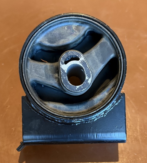 Front Engine Motor Mount 3217 Compatible with Chrysler Dodge Ram Volkswagen