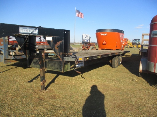 1860 Flatbed Trailer