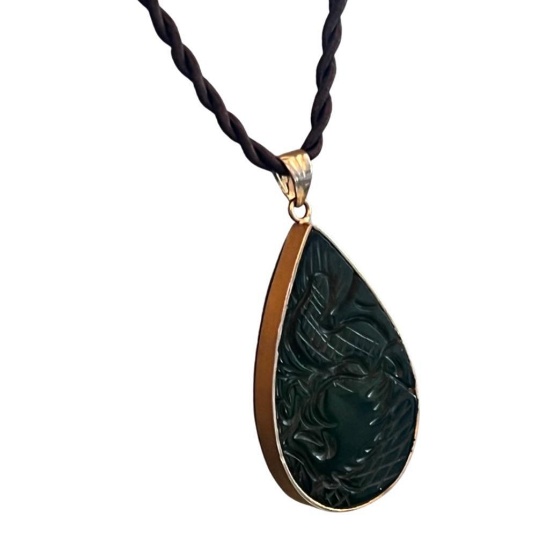 18K Antique Pear Cut Nephrite Jade Etched Pendant Necklace