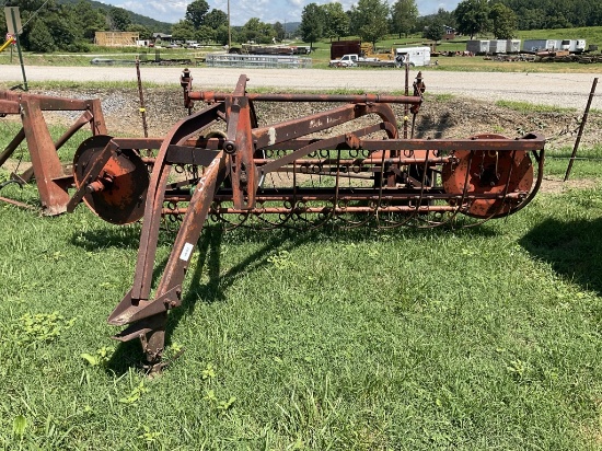 PULL TYPE RAKE
