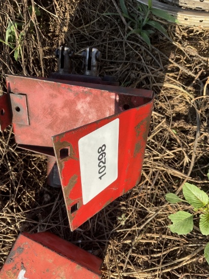INTERNATIONAL LOADER VALVE