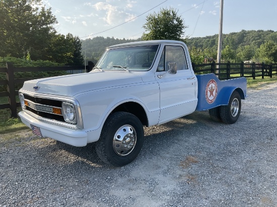 1968 CHEVROLET FLATBED DUALLY TRUCK