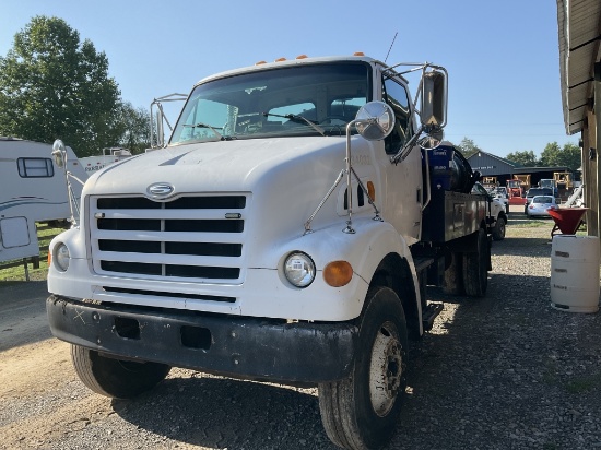 2001 STERLING 9500 SINGLE AXLE