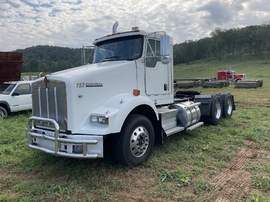 2014 KENWORTH T800 EX-DAYCAB TADEM AXEL
