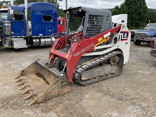 2018 TAKEUCHI TL8 SKID STEER