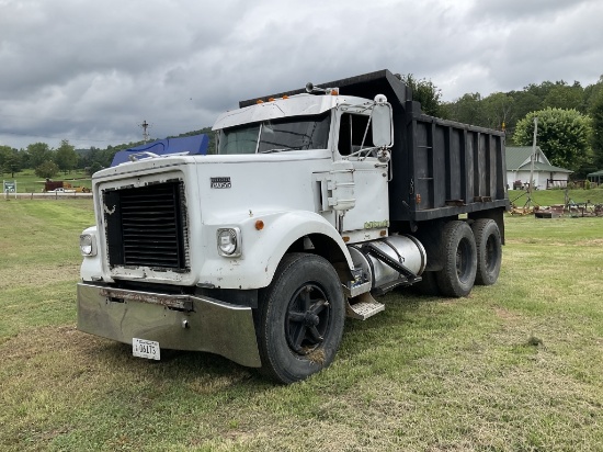 1986 WHITE ROAD BOSS DUMP TRUCK