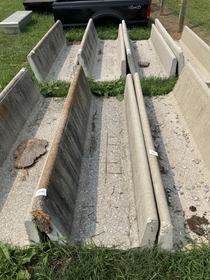 Concrete Bunk feeder