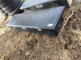 TRACTOR SUPPLY TOOL BOX