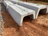 8' CONCRETE FEED BUNKS