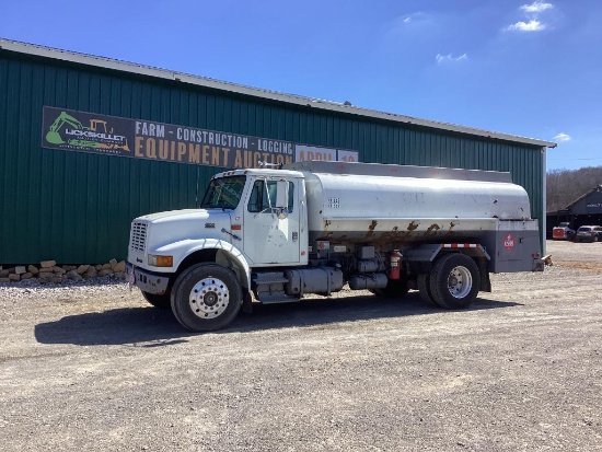 1998 INTERNATIONAL 4900 TRUCK, VIN# 1HTSDAAN3WH593573