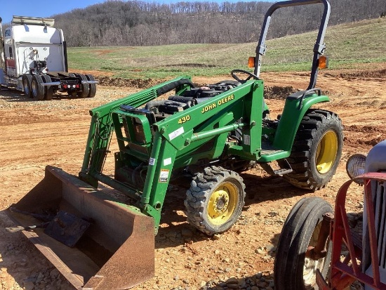 JOHN DEERE TRACTOR