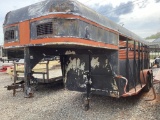 16' GOOSENECK LIVESTOCK TRAILER