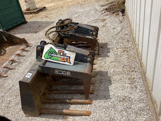 Edge 84" Rock Grapple Bucket