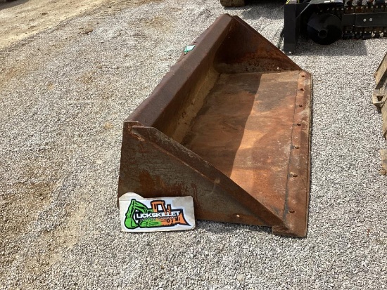 82" Skid Steer Mount Smooth Bucket
