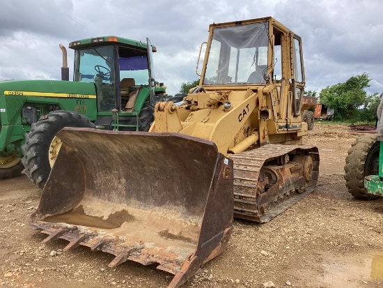 CAT 953 Crawler Loader