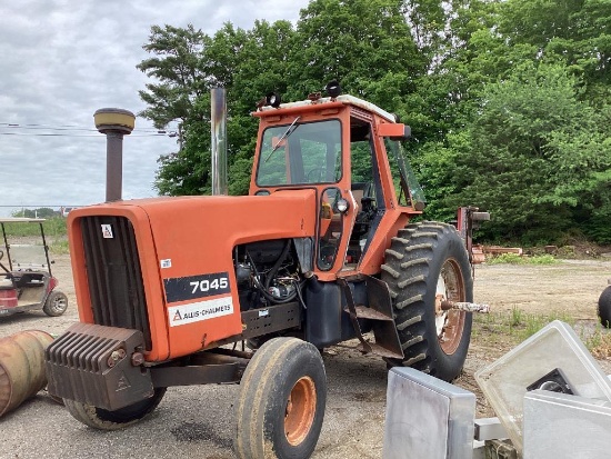 Allis-Chalmers 704S