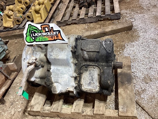 Mack 1076 Transmission