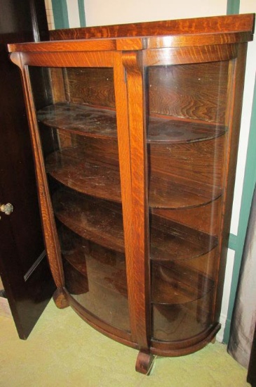 Antique 5-Shelf Tiger Oak Curio Cabinet With Curved Glass & Glass Door - Zone: D
