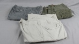 (3) Pairs Abercrombie & Fitch Men's Shorts, Size 30-31 - JJ