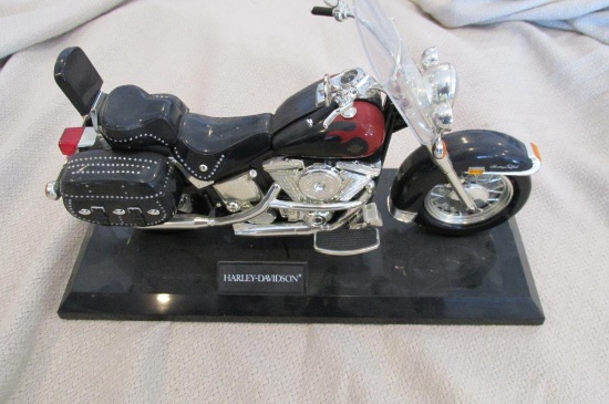 Harley Davidson Model Bike