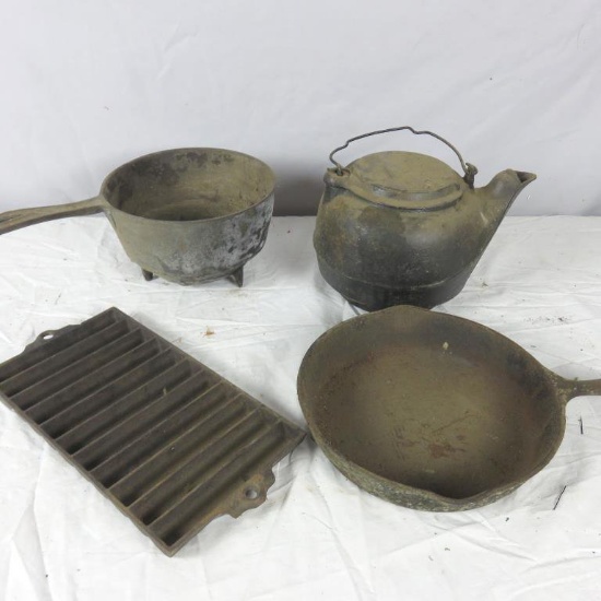 (4) Pieces Of Cast Iron Kitchenware - DR