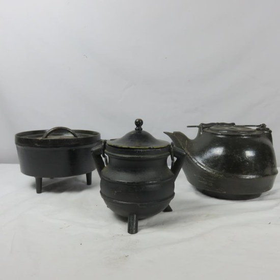 (3) Cast Iron Pots - DR