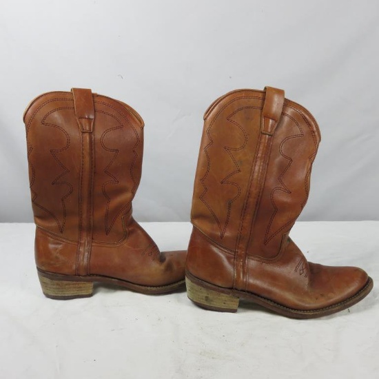 Pair of Leather Boots, Size 10.5 - DR
