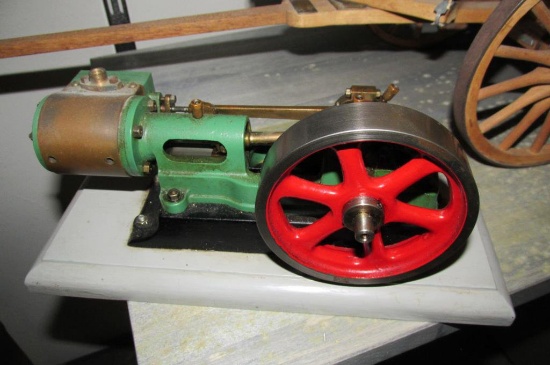 Model Steam Piston Engine