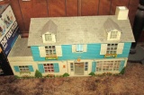 Classic Metal Doll House