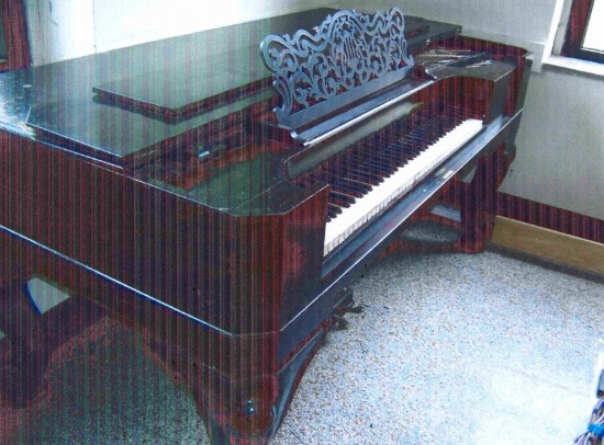 Steinway & Sons Piano - B