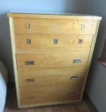 Wood 5-Drawer Dresser - BR1