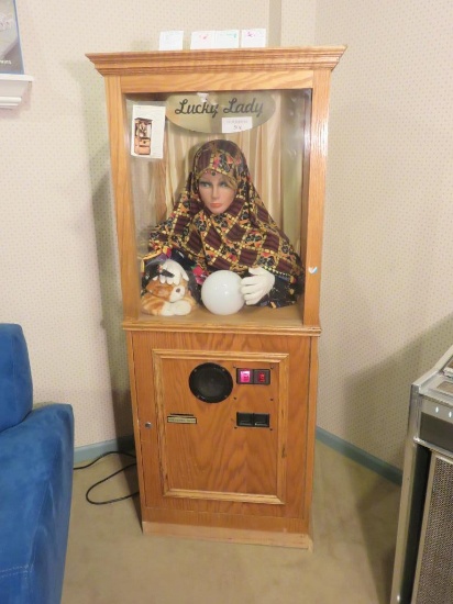 Classic Lucky Lady Fortune Teller Animatronic - FF-2