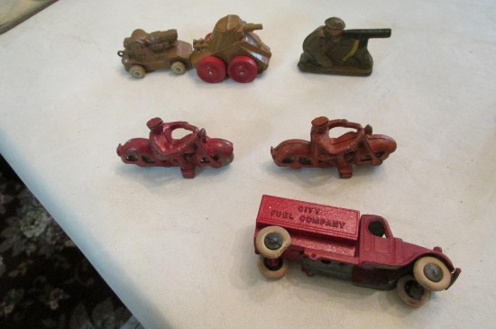 Vintage Cast Toys With Tootsie Toys Truck  - B1