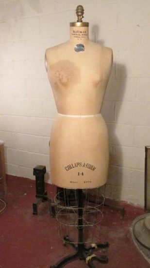 BAUMAN Normal Model Dress Form - BM