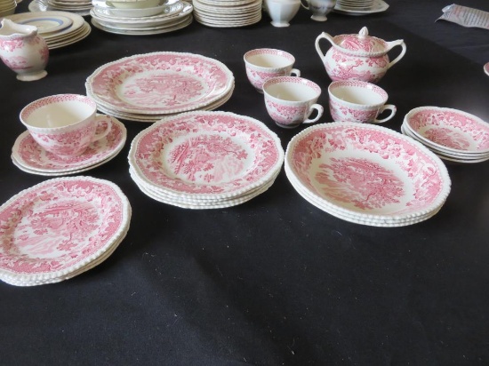 25-Piece Pink Seaforth Woods, Eurslem England China Set - DR