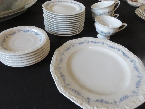 22-Piece Rosenthal Blue Rose China Set - DR