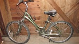 Raleigh Venture 30 Women's Bicycle - B