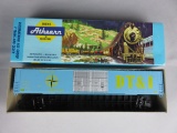 Athearn Trains HO Scale Hi-Cube Kit