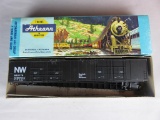 Athearn Trains HO Scale Hi-Cube Kit