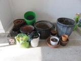 Pots & Planters - G