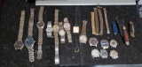 K - Large lot of Men's Watches / Knives / Pennies