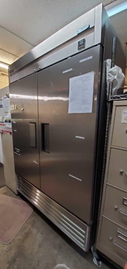 K- Superior Stand-up Double Door Freezer