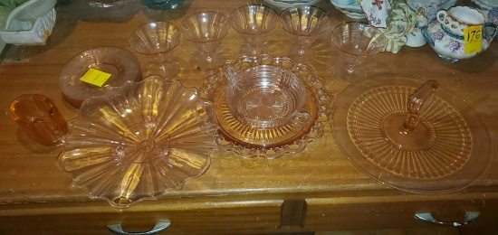 BS- 16 piece Depression Glass Serving Set