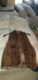 HC- (2) Womens Vests, Mink & Wool